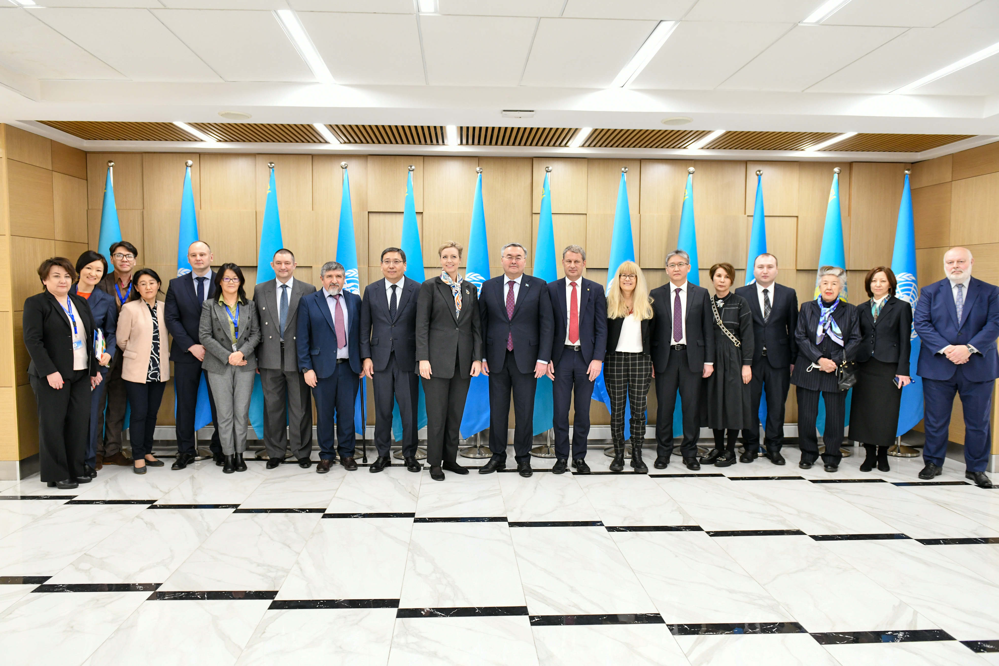 Глава МИД Казахстана встретился с представителями агентств ООН и дипломатическим корпусом в Алматы