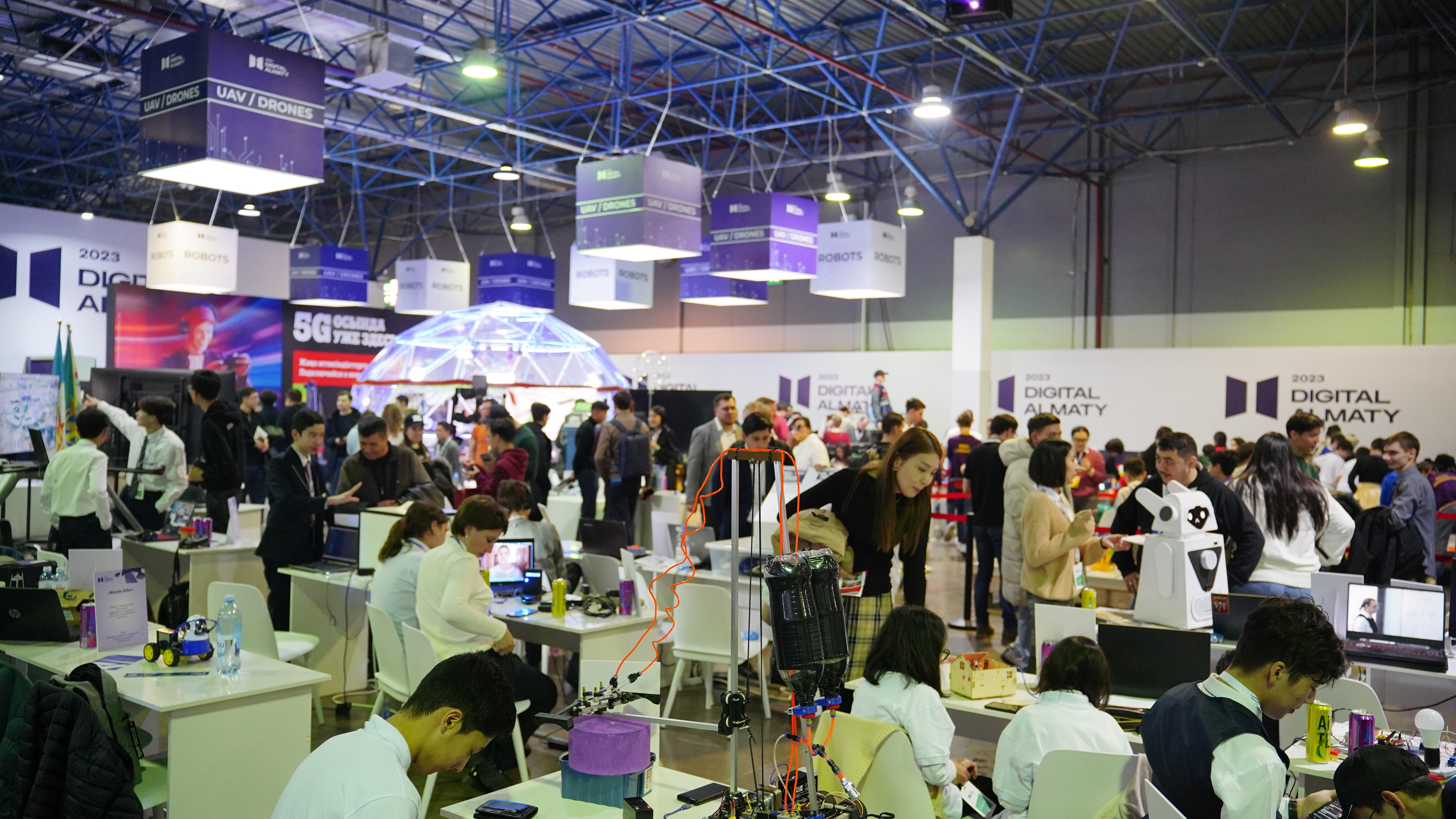 Какие выставки проходят на Digital Almaty