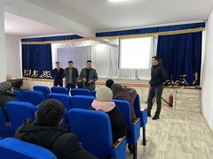 Представители рабочей группы проводящие разъяснительную работу в рамках проекта "Ауыл аманаты"