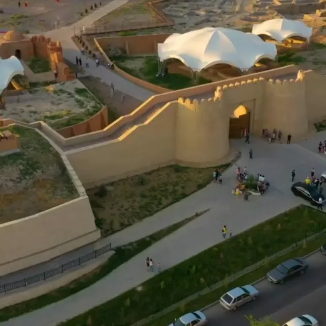 Жағажайдағы мастурбация туралы бейне