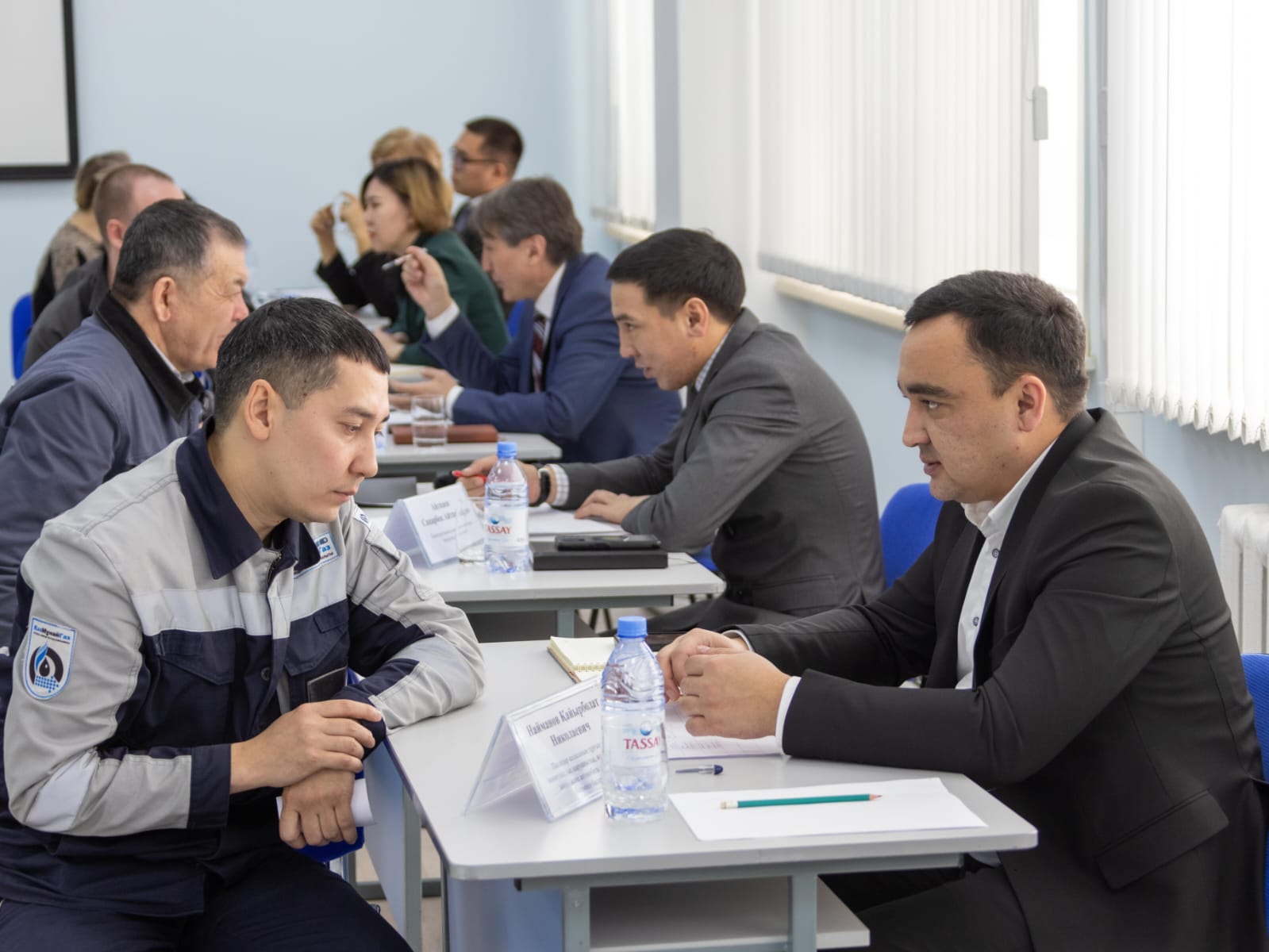 Выездной прием граждан прошел на Павлодарском нефтехимическом заводе