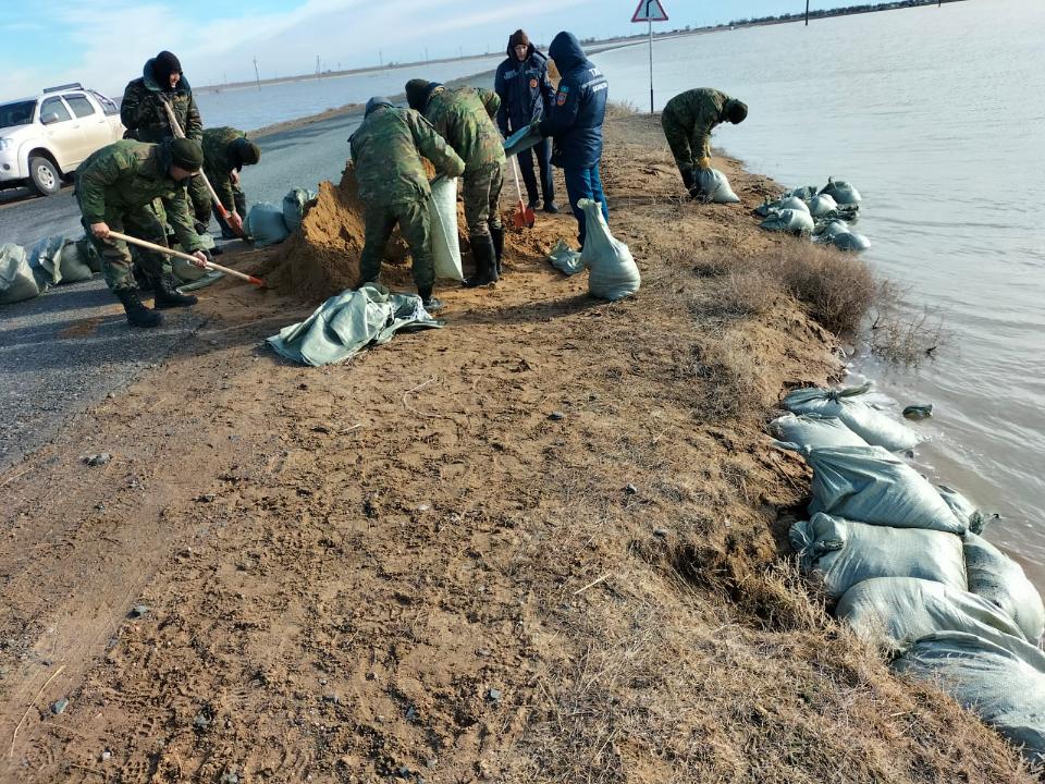 Силы и средства ДЧС Атырауской и Мангистауской областей убыли на место постоянной дислокации