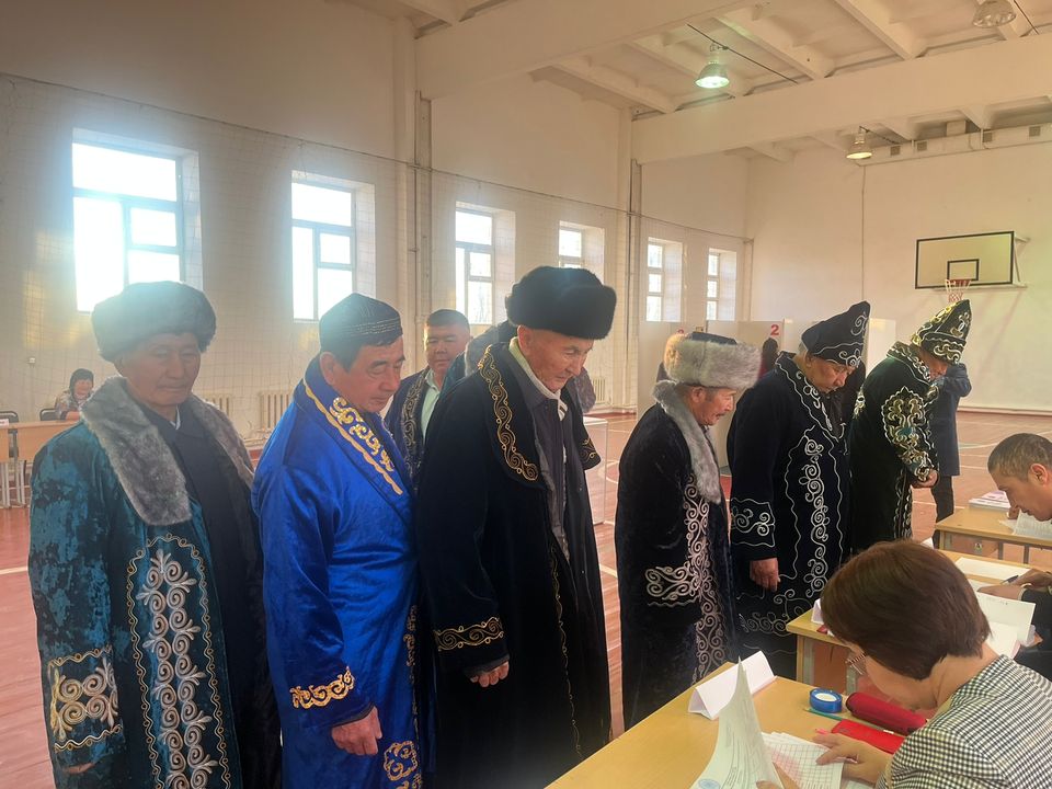 В районе начались голосование на выборах