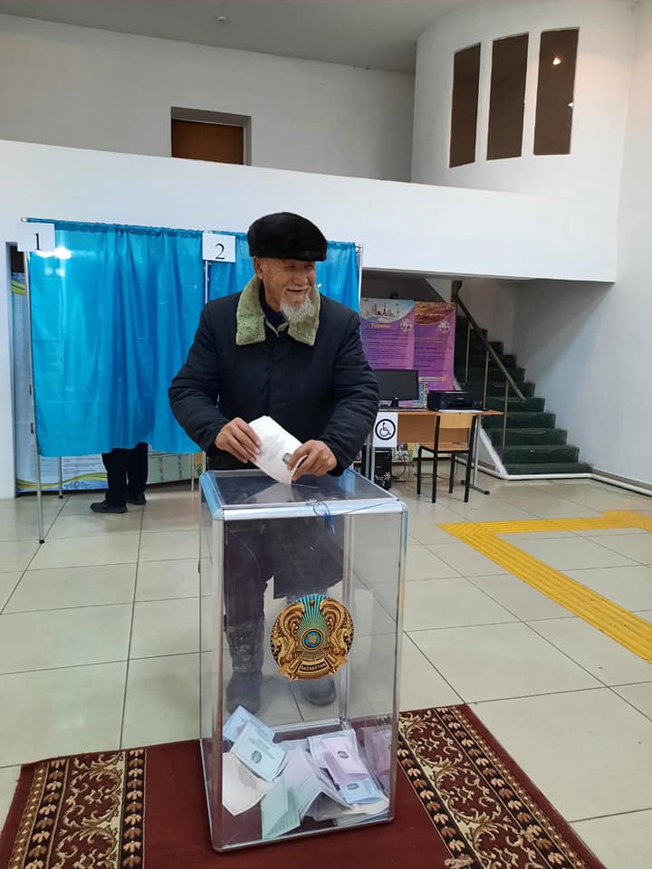 Еліміз үшін ең маңызды оқиға Мәжіліс облыс және аудан мәслихаттарының сайлауы басталды.