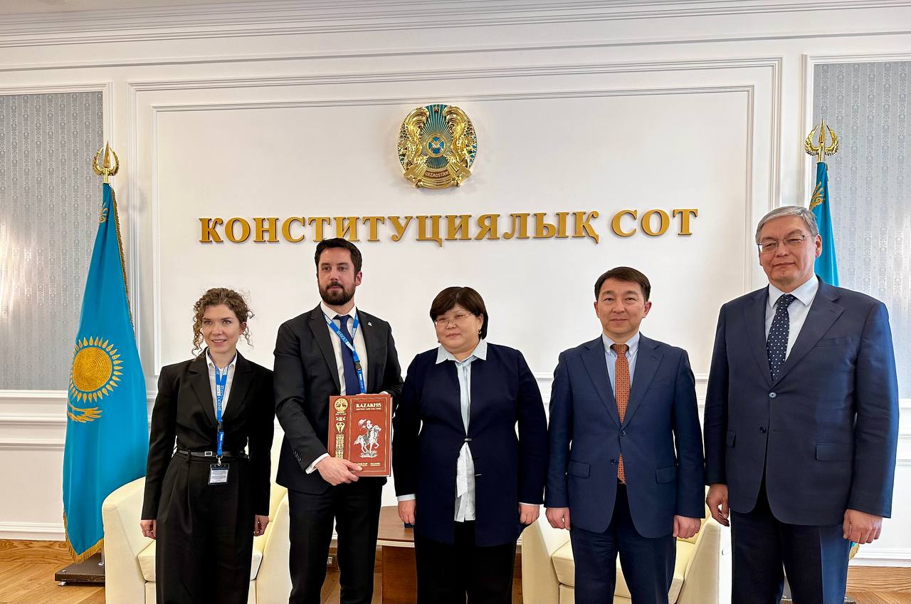 Судьи Конституционного Суда встретились с наблюдателями Миссии БДИПЧ ОБСЕ