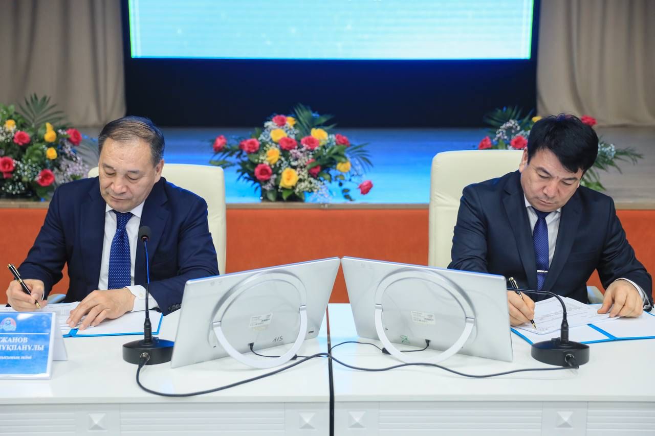 Министерство просвещения РК и акимат Актюбинской области подписали региональную Дорожную карту по развитию системы образования на 2023-2029 годы