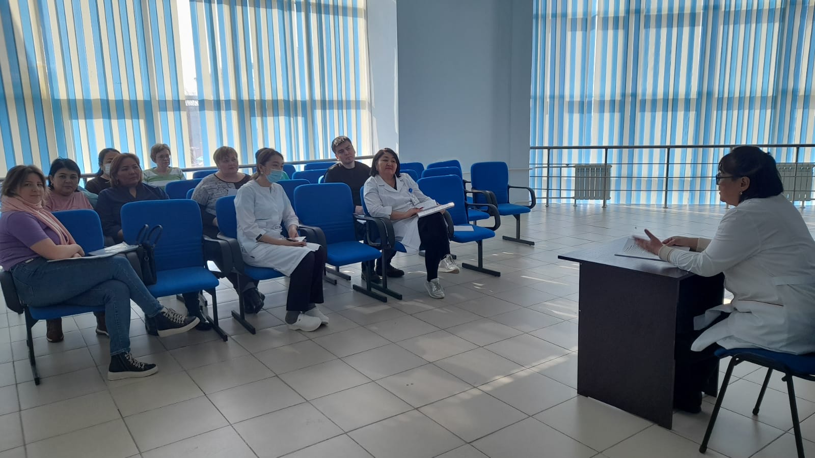 Семинар-совещание с врачами ЛПУ в Целиноградской ЦРП на тему  «Основные положения и проведения МСЭ».