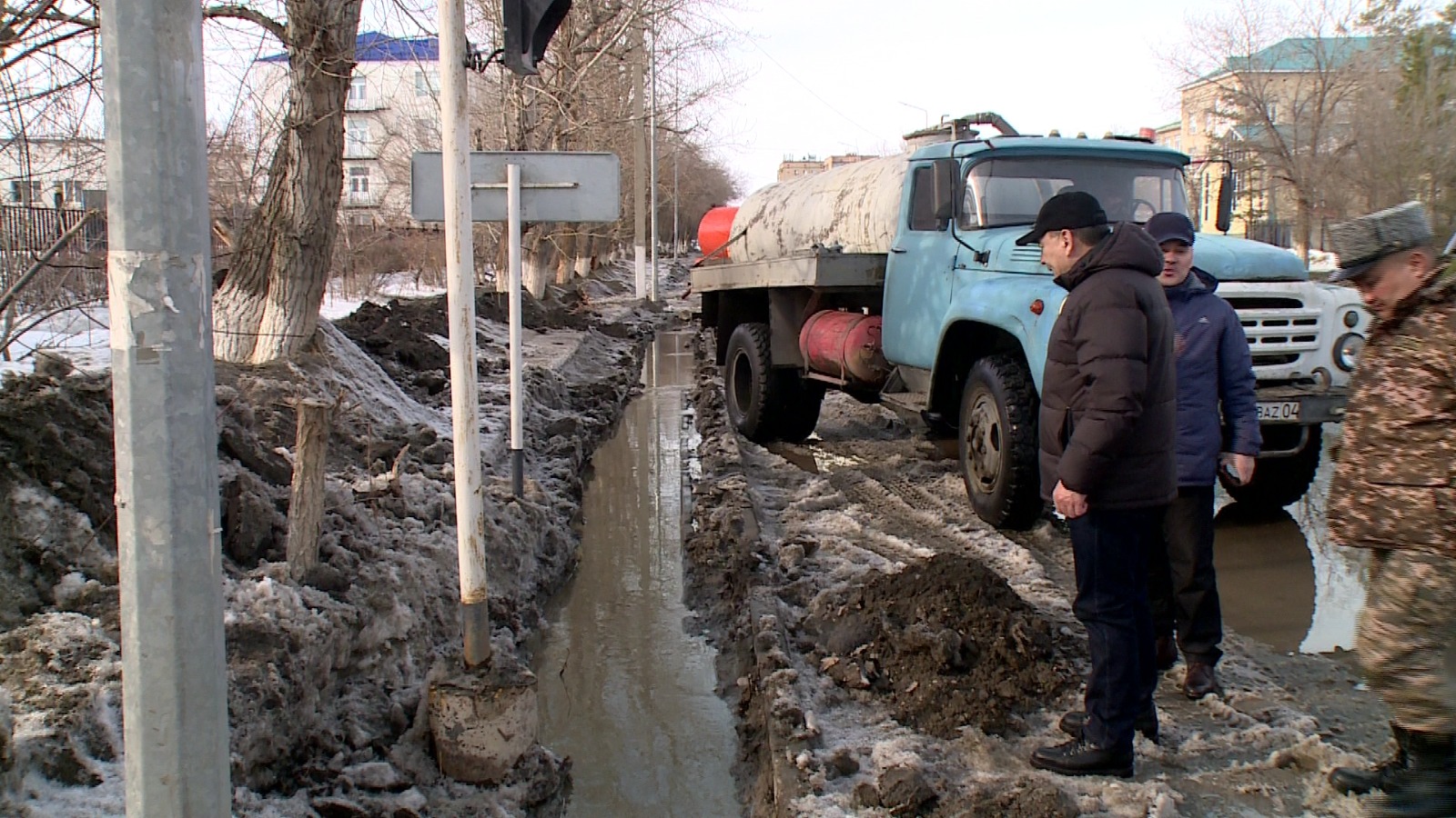 210 тысяч кубометров снега вывезли с улиц Актобе с начала зимы