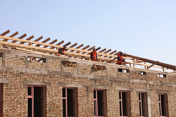 ТҮРКІСТАН: САРЫАҒАШ АУДАНЫНДА  ДӘРІГЕРЛІК АМБУЛАТОРИЯНЫҢ ҚҰРЫЛЫСЫ ЖҮРГІЗІЛІП ЖАТЫР