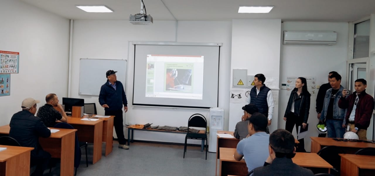 Жұмыссыздарды оқыту бағдарламасынан еңбек нарығында сұранысқа ие емес мамандықтар алынып тасталды