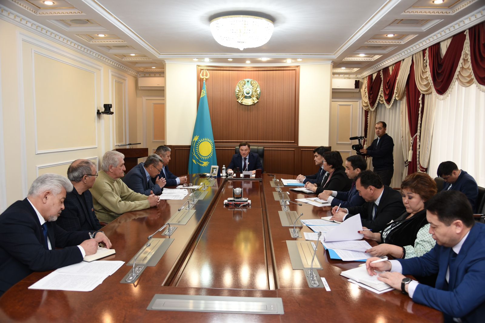 Чернобыль атом электр станциясындағы апатқа қатысушылармен кездесу