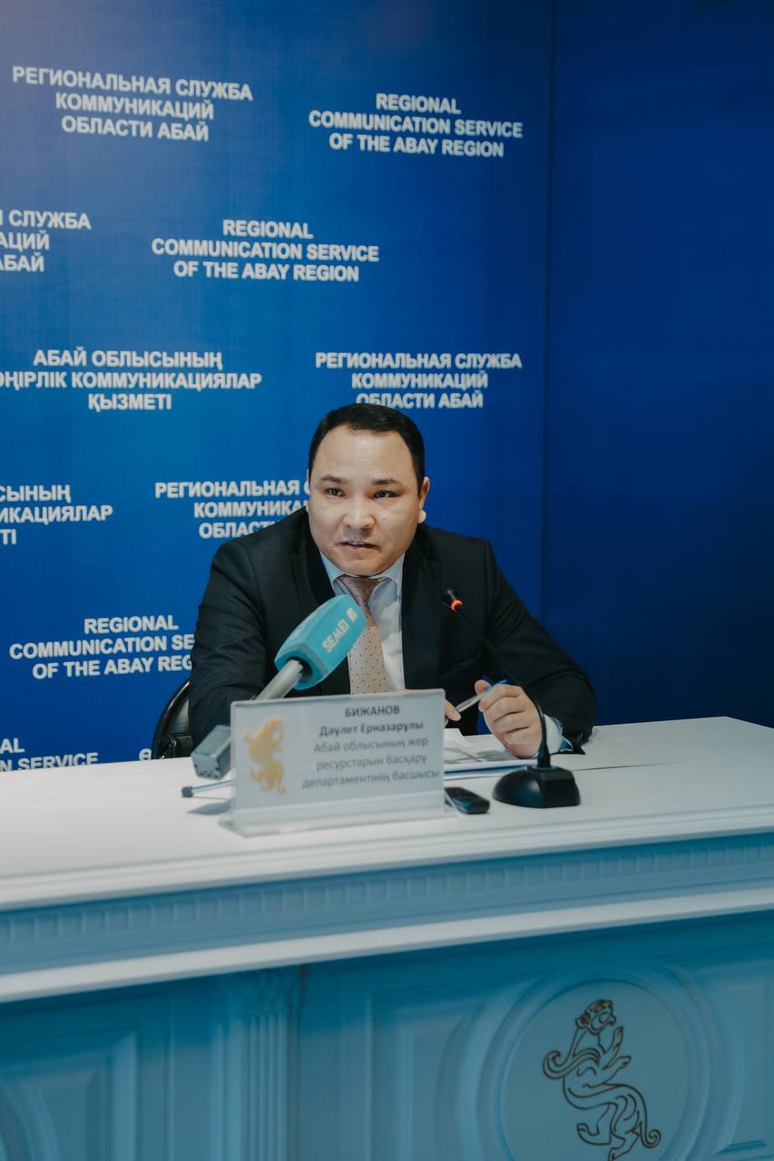 Абай облысының жер ресурстарын басқару департаменті жер заңнамасын сақтау бойынша 2022 жылы 13 жоспардан тыс тексеру жүргізді. Оның 9 бойынша заң бұзушылық анықталып, құқық бұзушылықты жою туралы нұсқамалар берілді