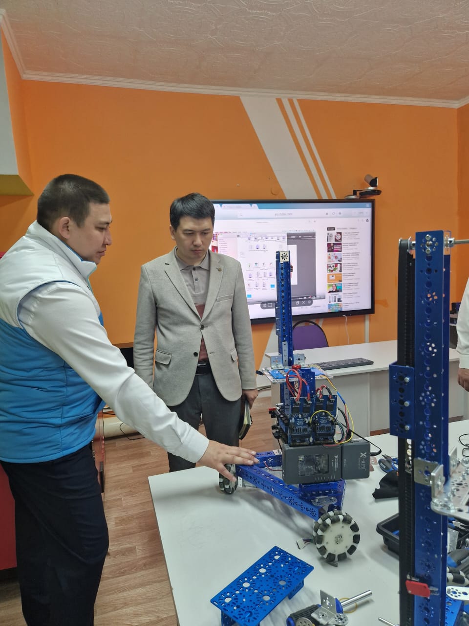 В АКТОБЕ СТАРТОВАЛ РЕГИОНАЛЬНЫЙ ЧЕМПИОНАТ «WORIDSKILLS AKTOBE - 2023