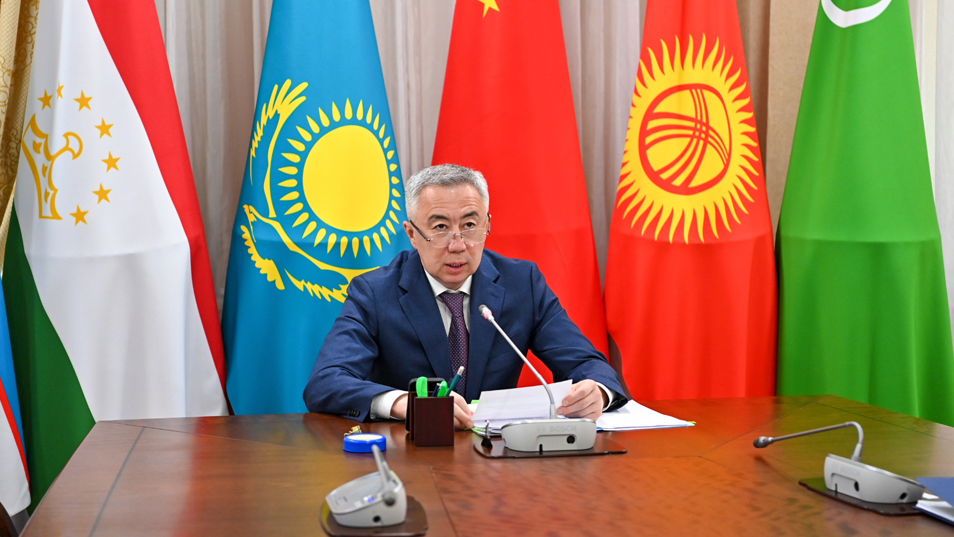 Серик Жумангарин провел совещание по вопросам подготовки к Саммиту Глав государств «Центральная Азия–Китай»