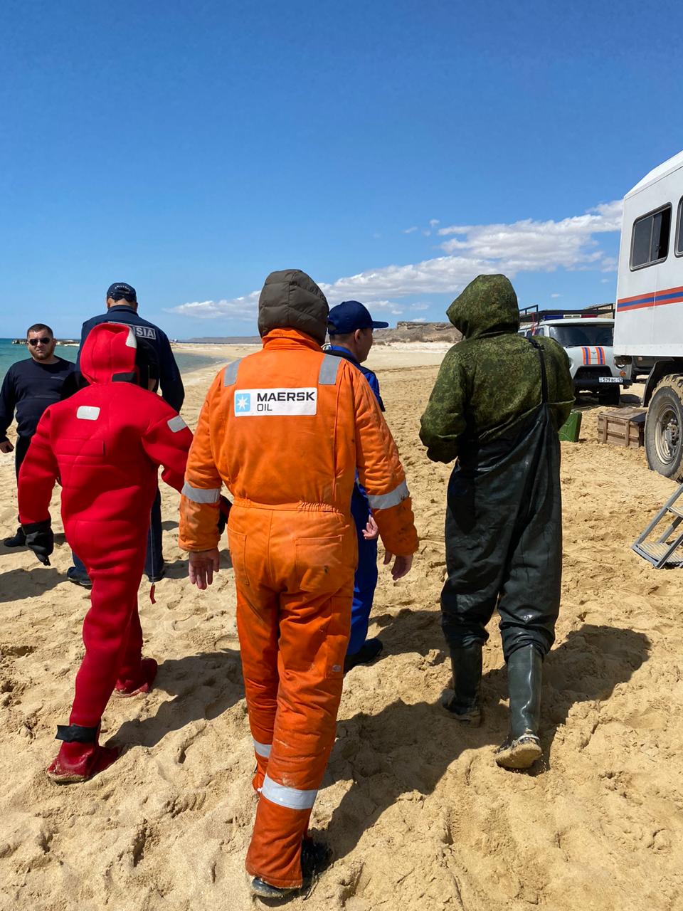 В Каспийском море спасены двое мужчин