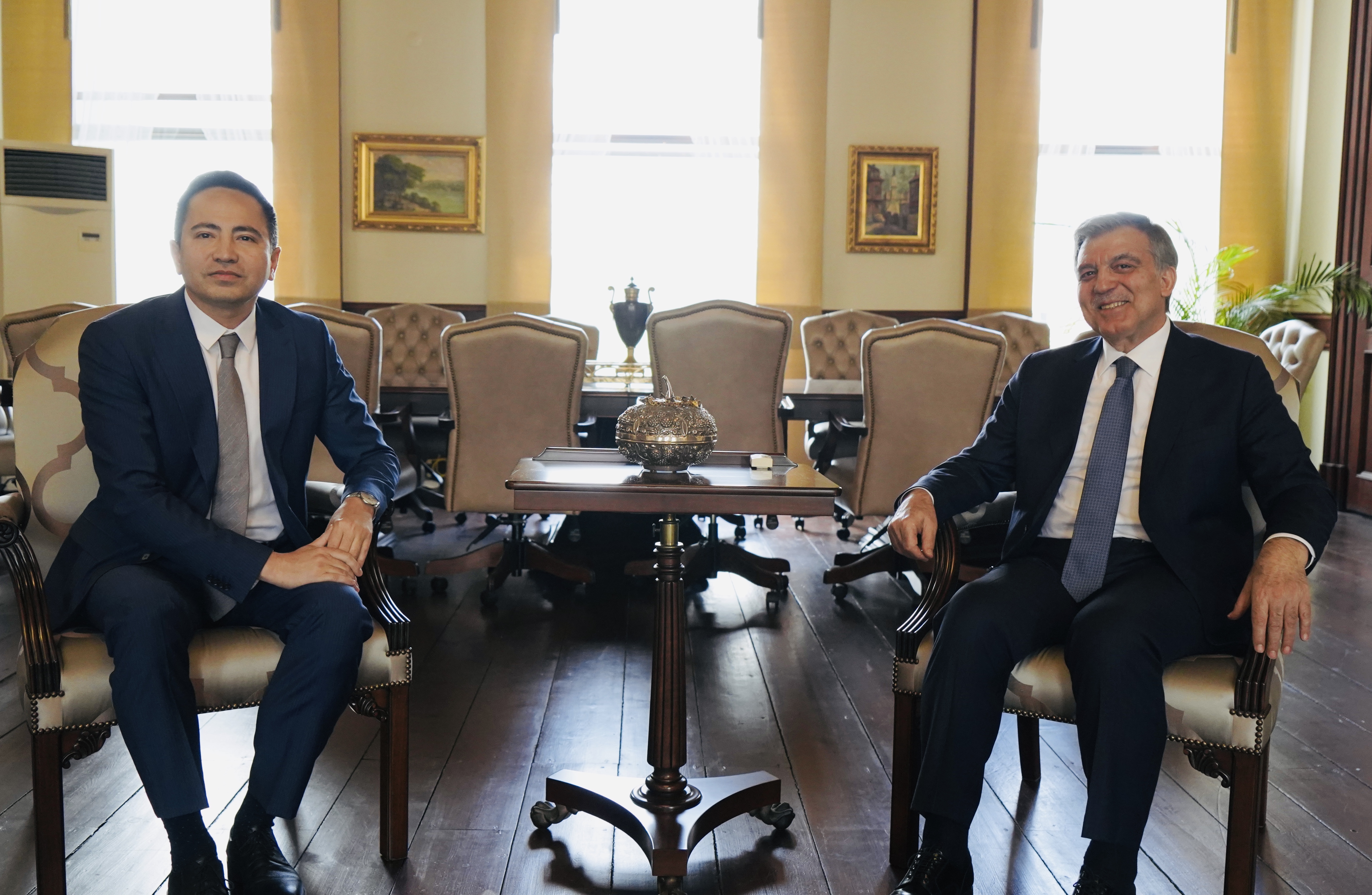 Түркияның 11-ші президенті Қазақстандағы реформаларға қолдау білдірді