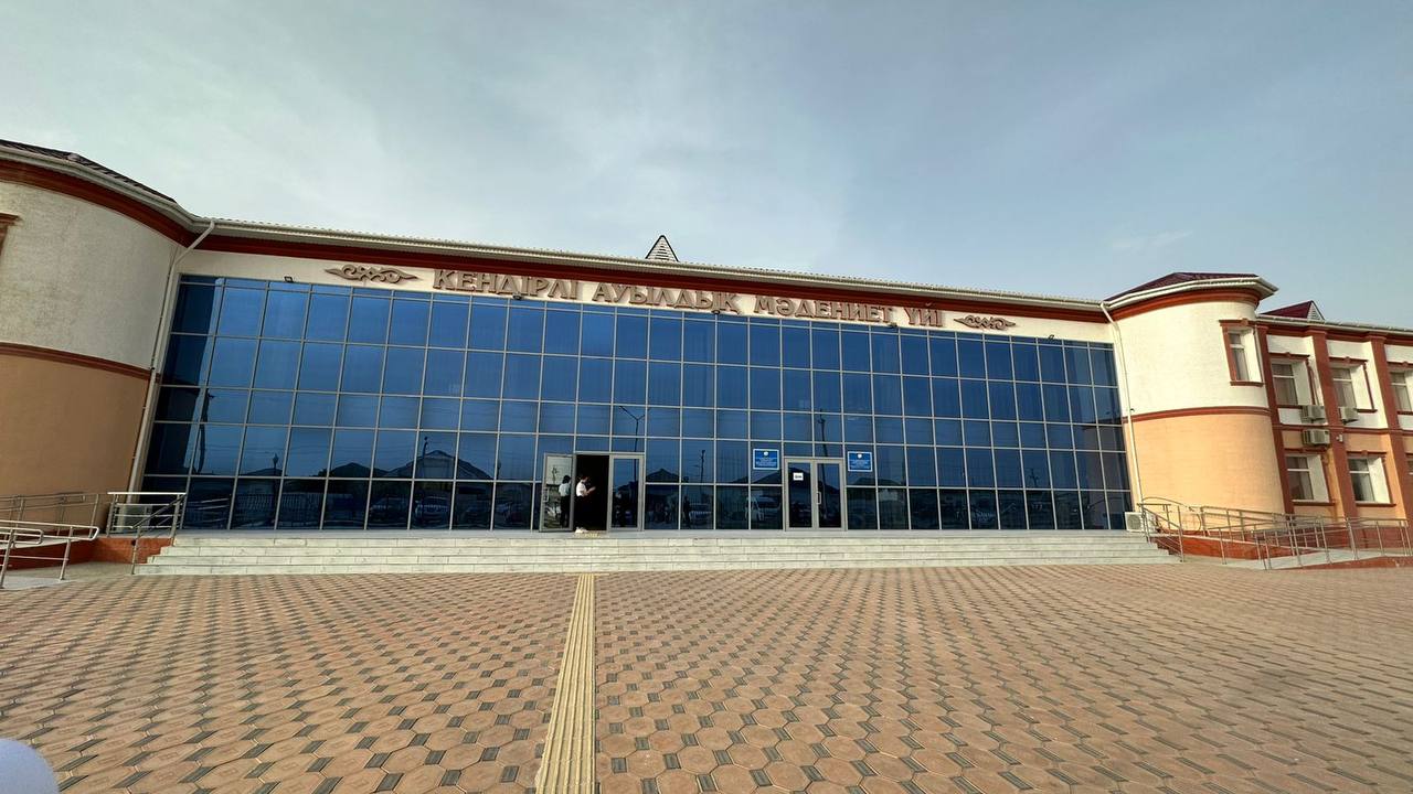 В Доме культуры села Кендерли города Жанаозен впервые представили театральную постановку