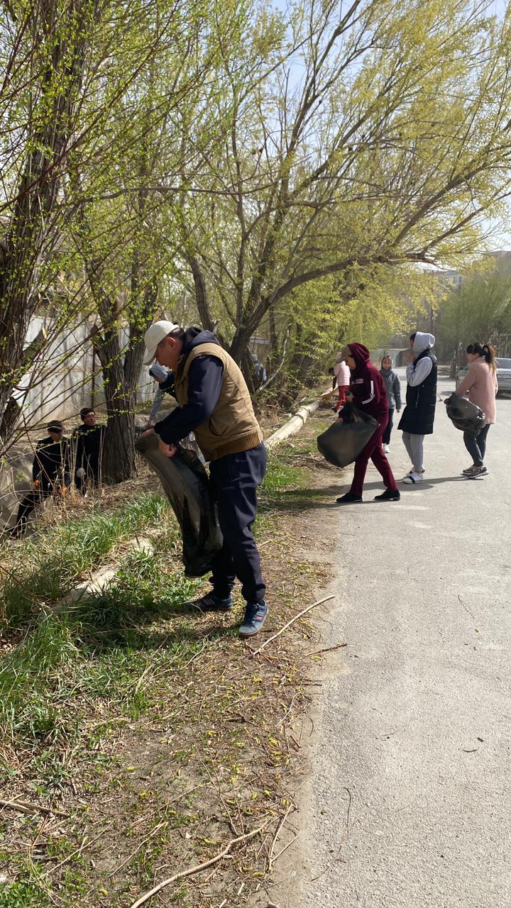 Басқарманың қызметкерлері сенбілікке шықты