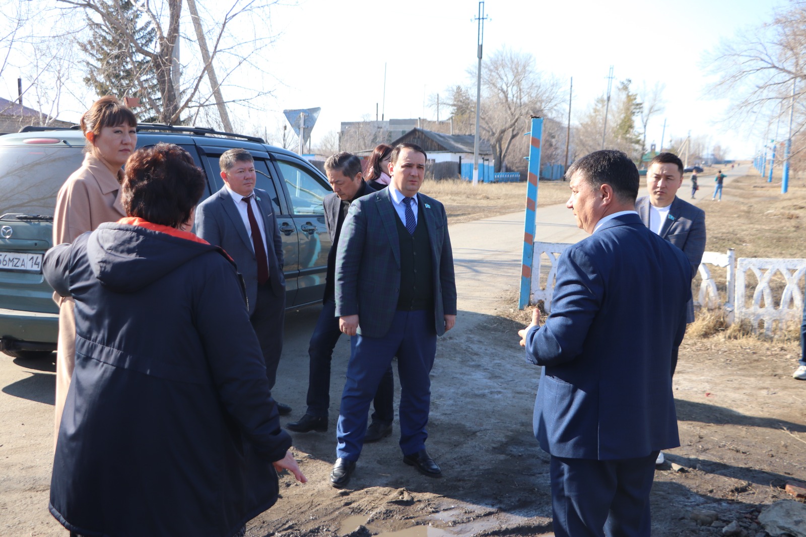 Председатели комиссий и депутаты областного и районного маслихатов посетили объекты района Тереңкөл