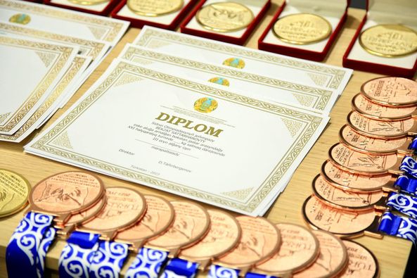 ТҮРКІСТАНДА БОКСТАН БЕКЗАТ САТТАРХАНОВТЫ ЕСКЕ АЛУҒА АРНАЛҒАН ХАЛЫҚАРАЛЫҚ ТУРНИР МӘРЕСІНЕ ЖЕТТІ