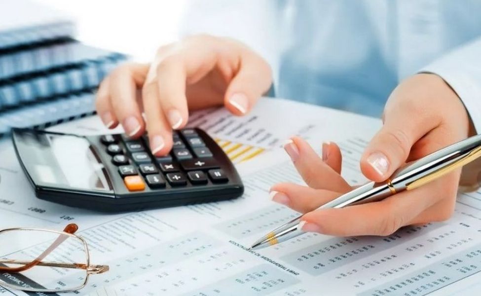 In what cases and how can I make a refund from the state duty budget