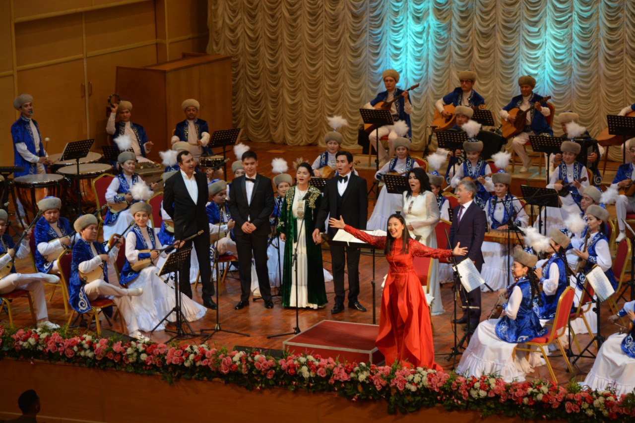 Нұрғиса Тілендиевтің туған күніне арналған «Сағындым ғой» атты концерт кеші өтті