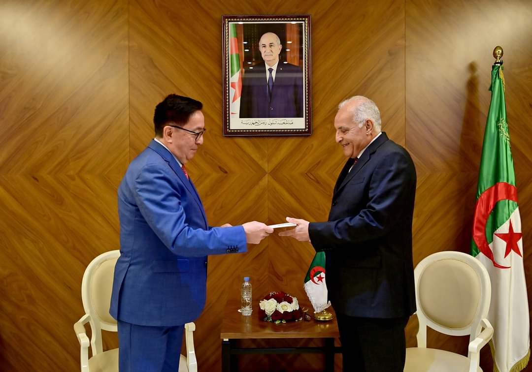 AMBASSADOR OF KAZAKHSTAN PRESENTED CREDENTIALS TO THE PRESIDENT OF ALGERIA