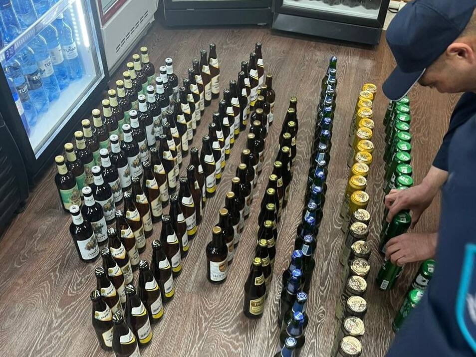 Свыше 7 тысяч литров алкоголя изъяли полицейские СКО с начала года