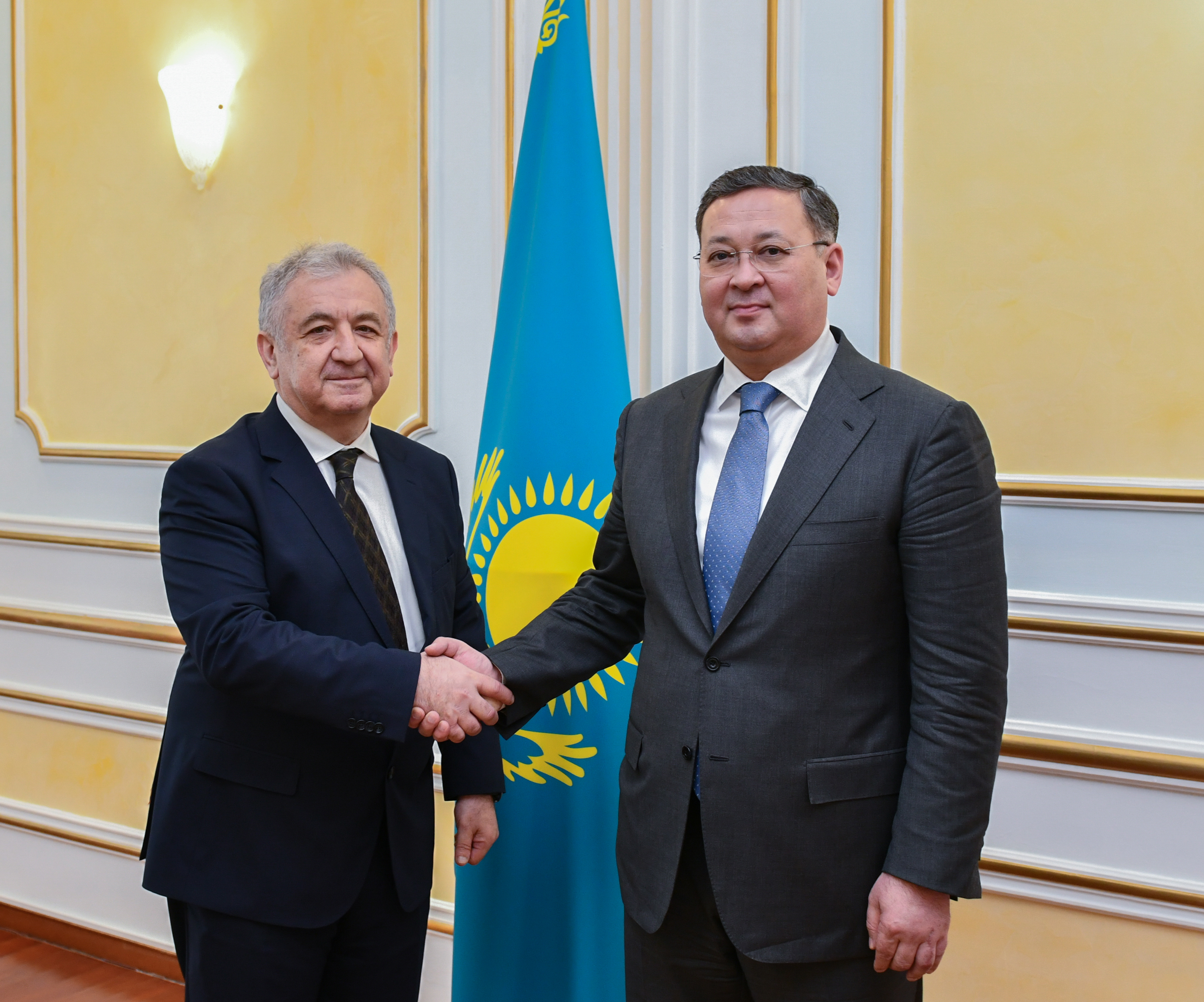 О встрече главы МИД Казахстана с послом Турции