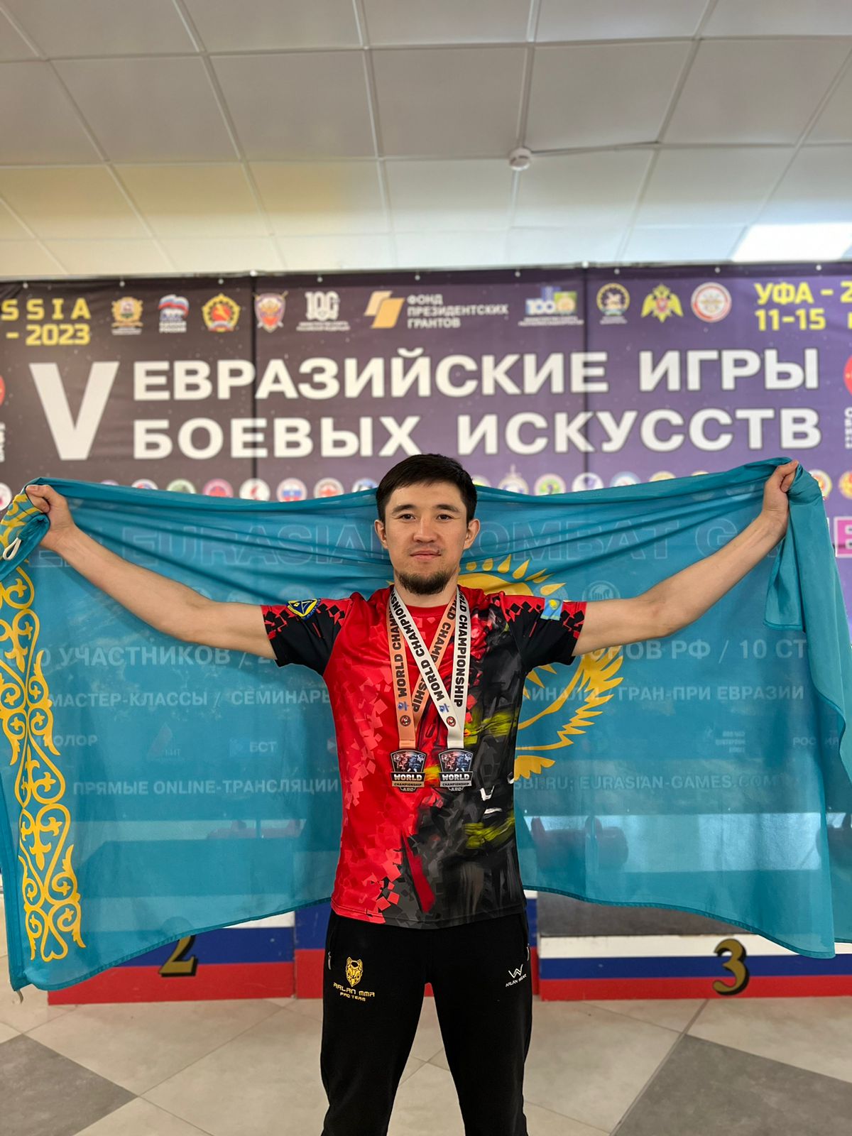 Карагандинский пожарный стал призером Чемпионата Мира по по Абсолютному реальному бою