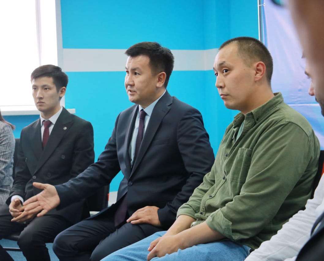 Новые проекты представили молодежь области