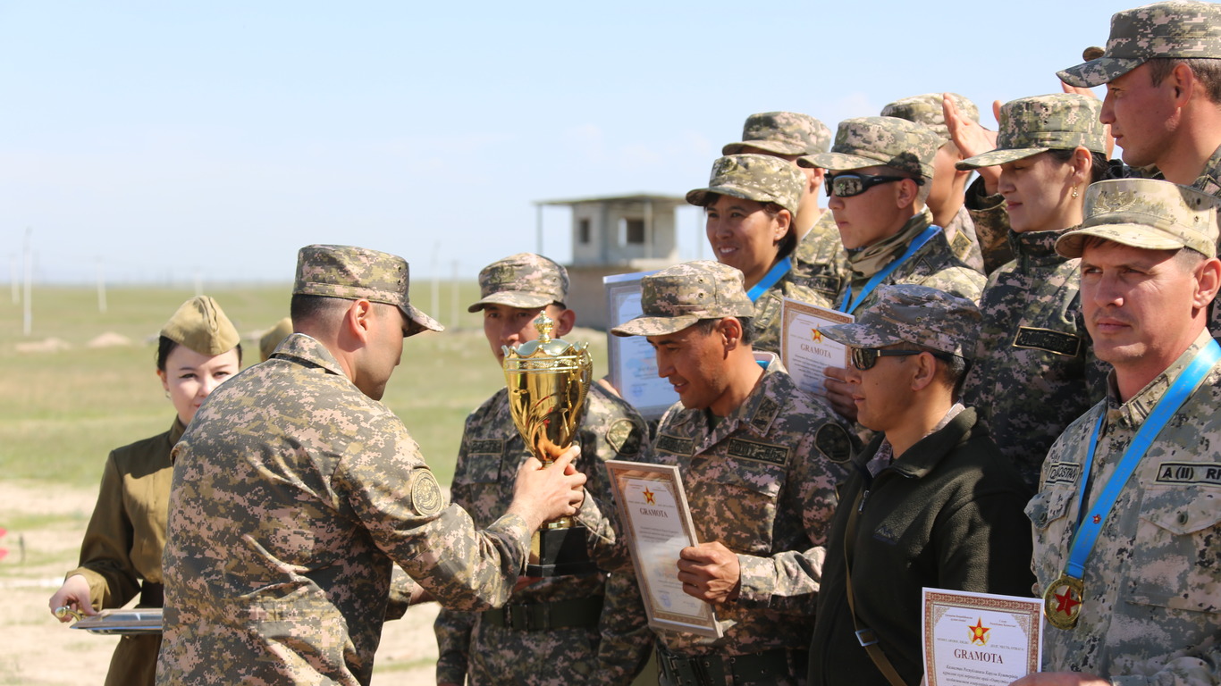 Атыстан аты аңызға айналған мерген Төлеуғали Әбдібековті еске алуға арналған жарыс өтті