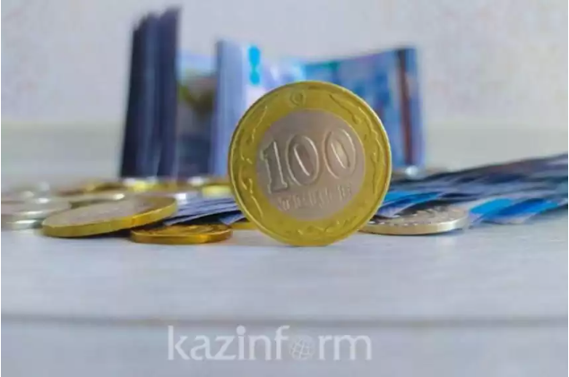 Курс тенге ослаб на 0,1% по итогам апреля -  Нацбанк