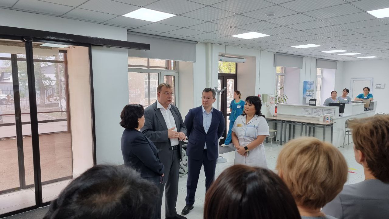 В. ДУДНИК ЖҰМЫС САПАРЫМЕН ҚАРАҒАНДЫ ОБЛЫСЫНА БАРДЫ