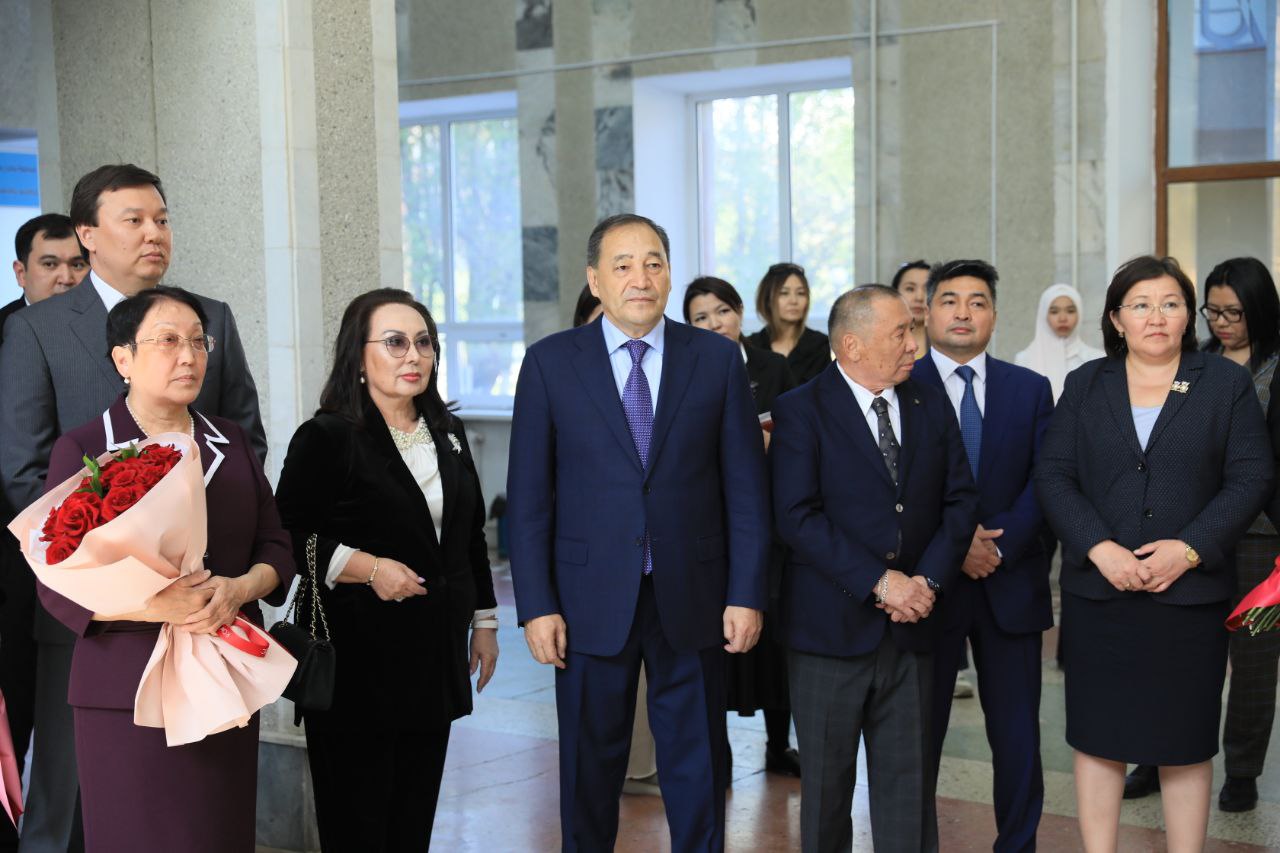 Ақтөбеде Марат Оспановты еске алуға арналған салтанатты іс-шаралар өтті