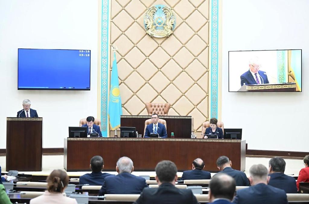 Заседание Совета по взаимодействию с маслихатами провели в Сенате Парламента страны