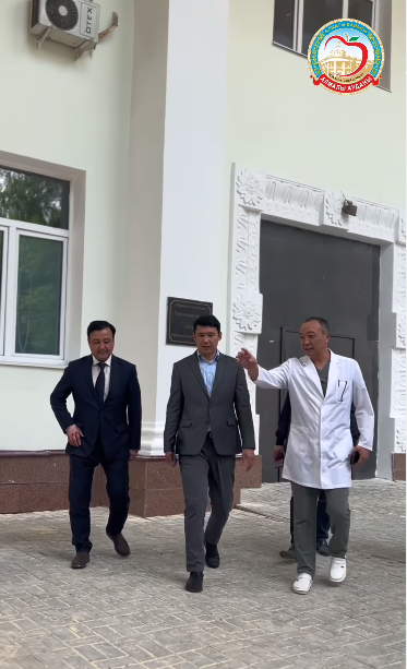 Аким района ознакомился с деятельностью объектов здравоохранения