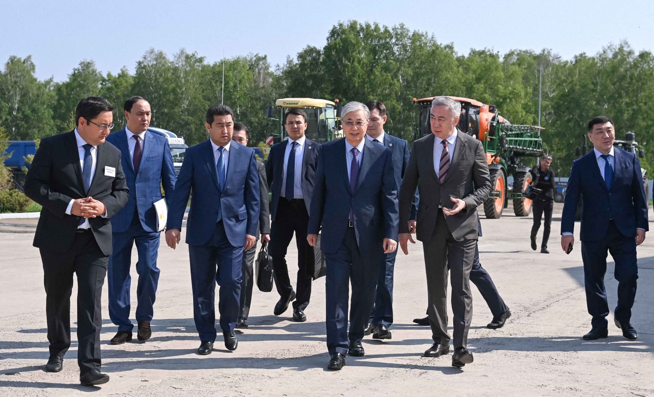 Президент посетил СКО