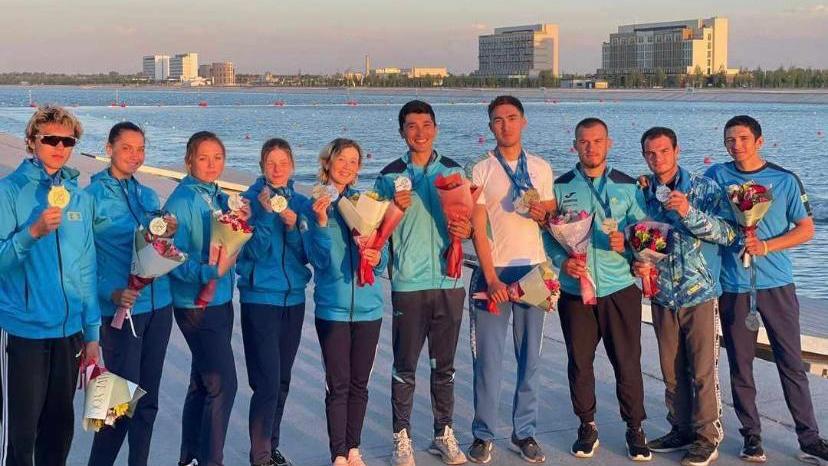 Девять медалей завоевали гребцы из Темиртау на чемпионате Азии
