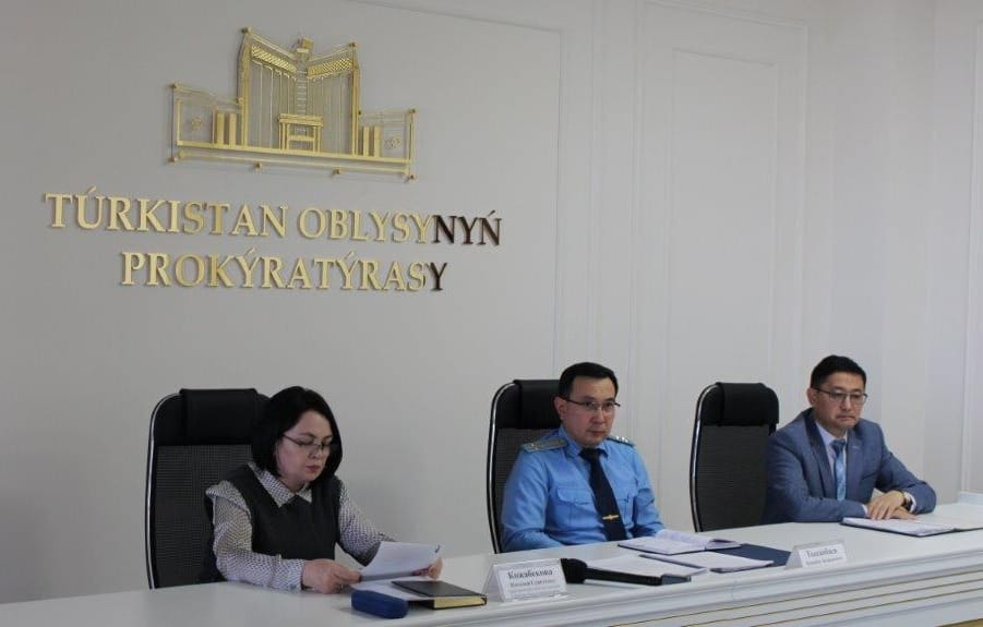 Порно видео Клаудия Мори Эротикалық актриса Наталья Хорохорина