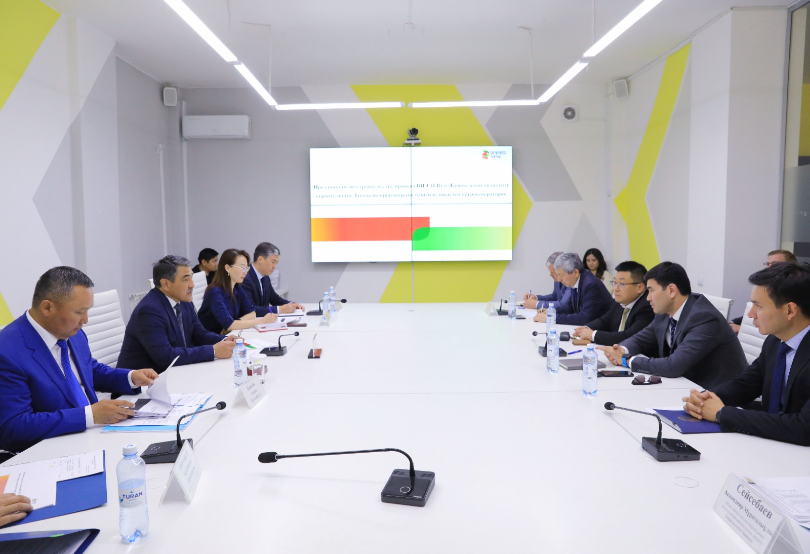 Завод по производству башен ветроустановок намерена построить китайская компания в Жамбылской области