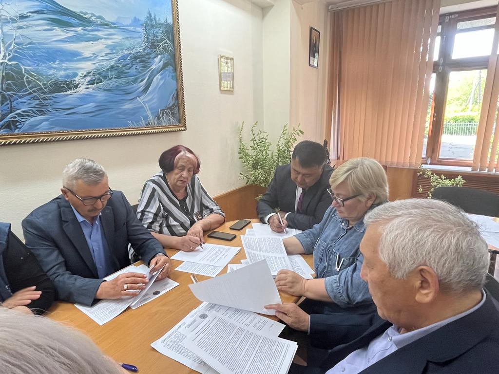 Шемонаиха ауданының Қоғамдық кеңесінің отырысы