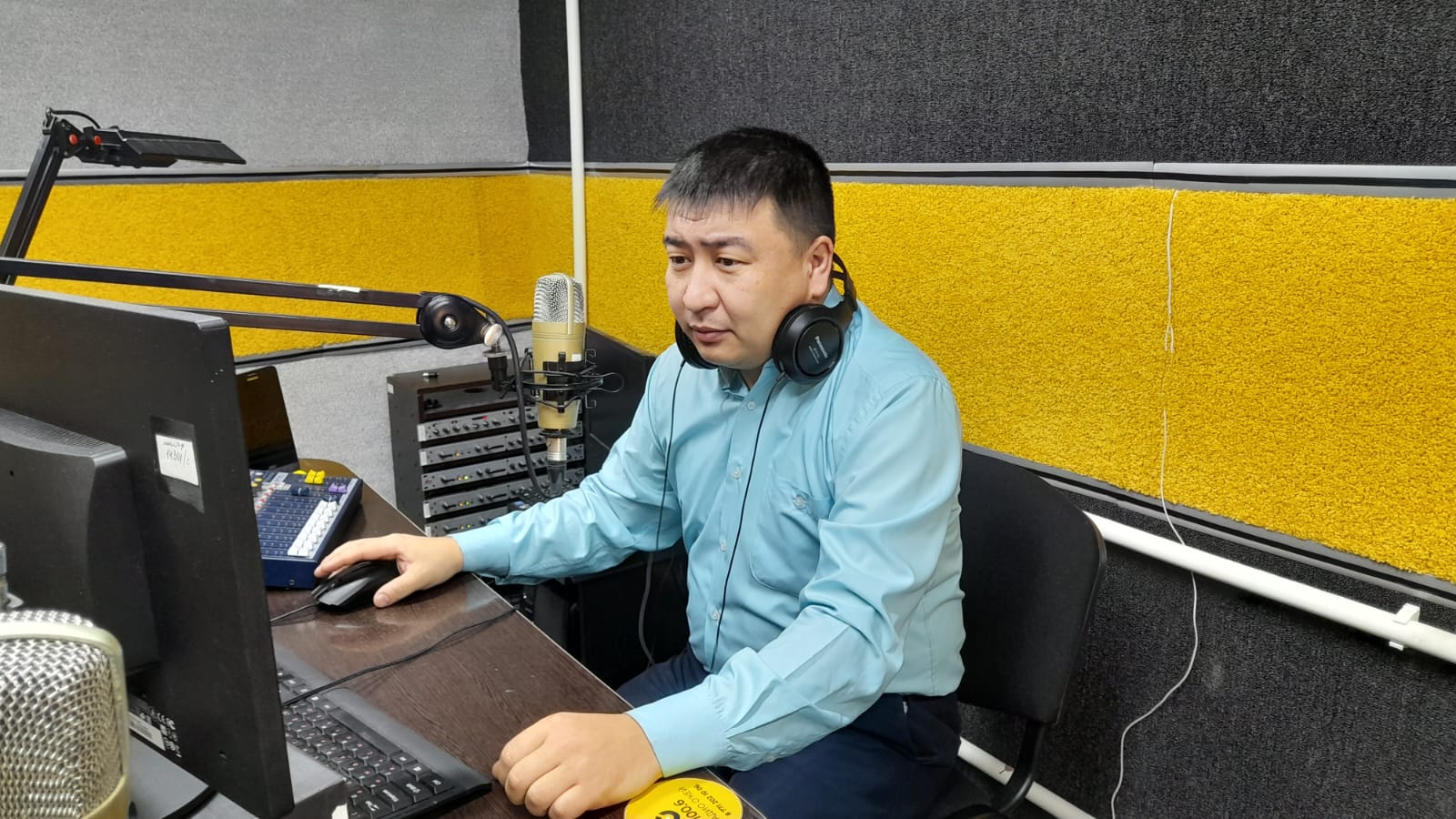 Радио эфирінде