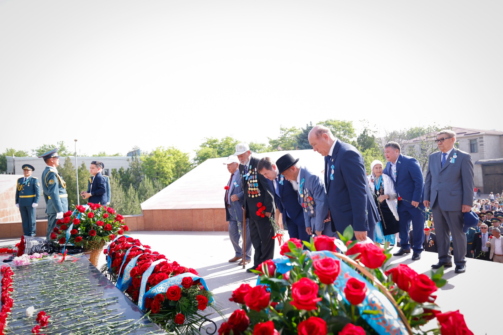 9 мамыр - Ұлы жеңіс күні!