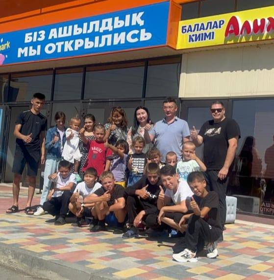 Бесплатные путевки в летние лагеря предоставят детям, эвакуированным из пожароопасной зоны