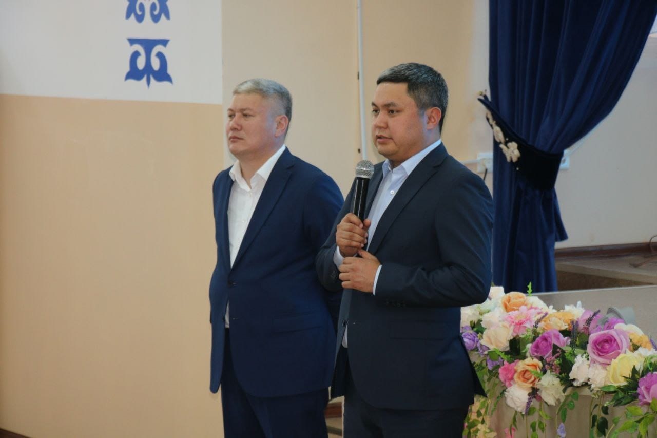 ҚАНДЫҒАШ ҚАЛАСЫНЫҢ  ТҰРҒЫНДАРЫМЕН  КЕЗДЕСУ ӨТТІ