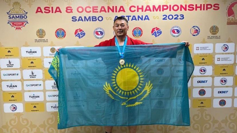 Карагандинцы завоевали золото чемпионата Азии и Океании по самбо