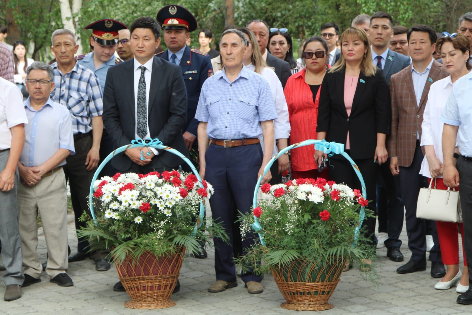 Жеңіс саябағында Саяси қуғын-сүргін мен ашаршылық құрбандарын еске алу күніне орай митинг өтті.