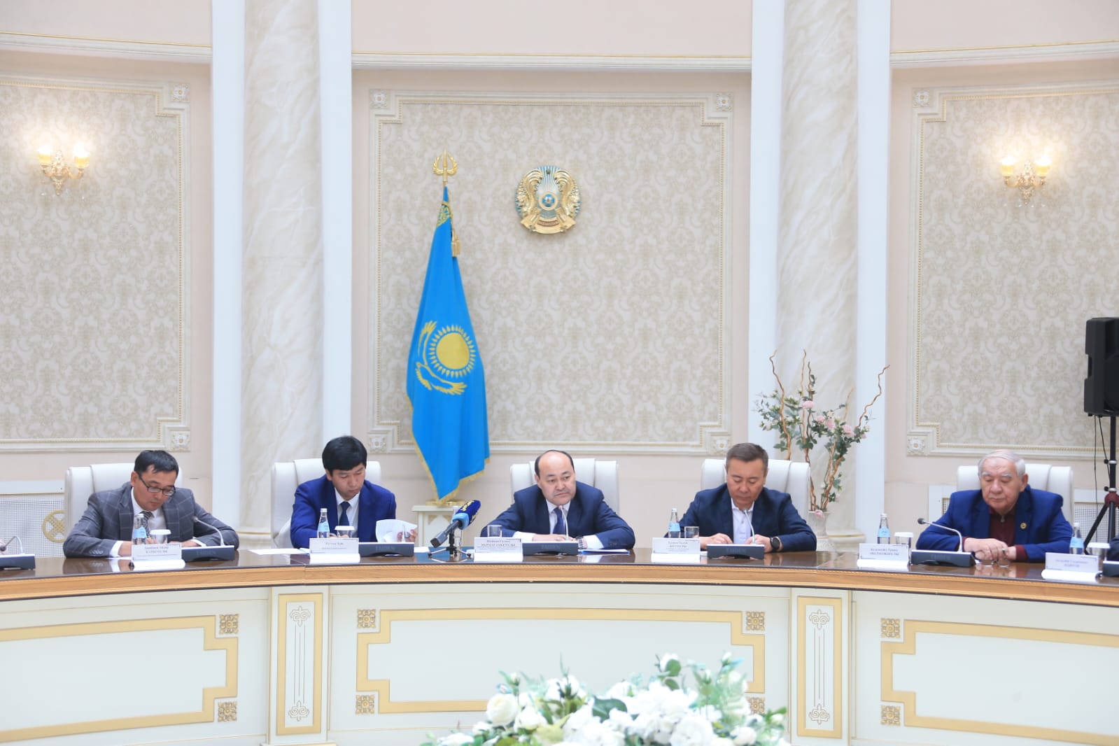 «Көзқарастың» отырысы өтті