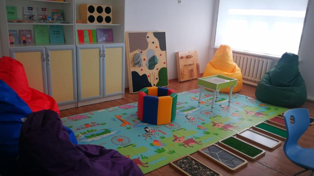 Кабинет поддержки инклюзивного образования открыли в селе Аксай Есильского района
